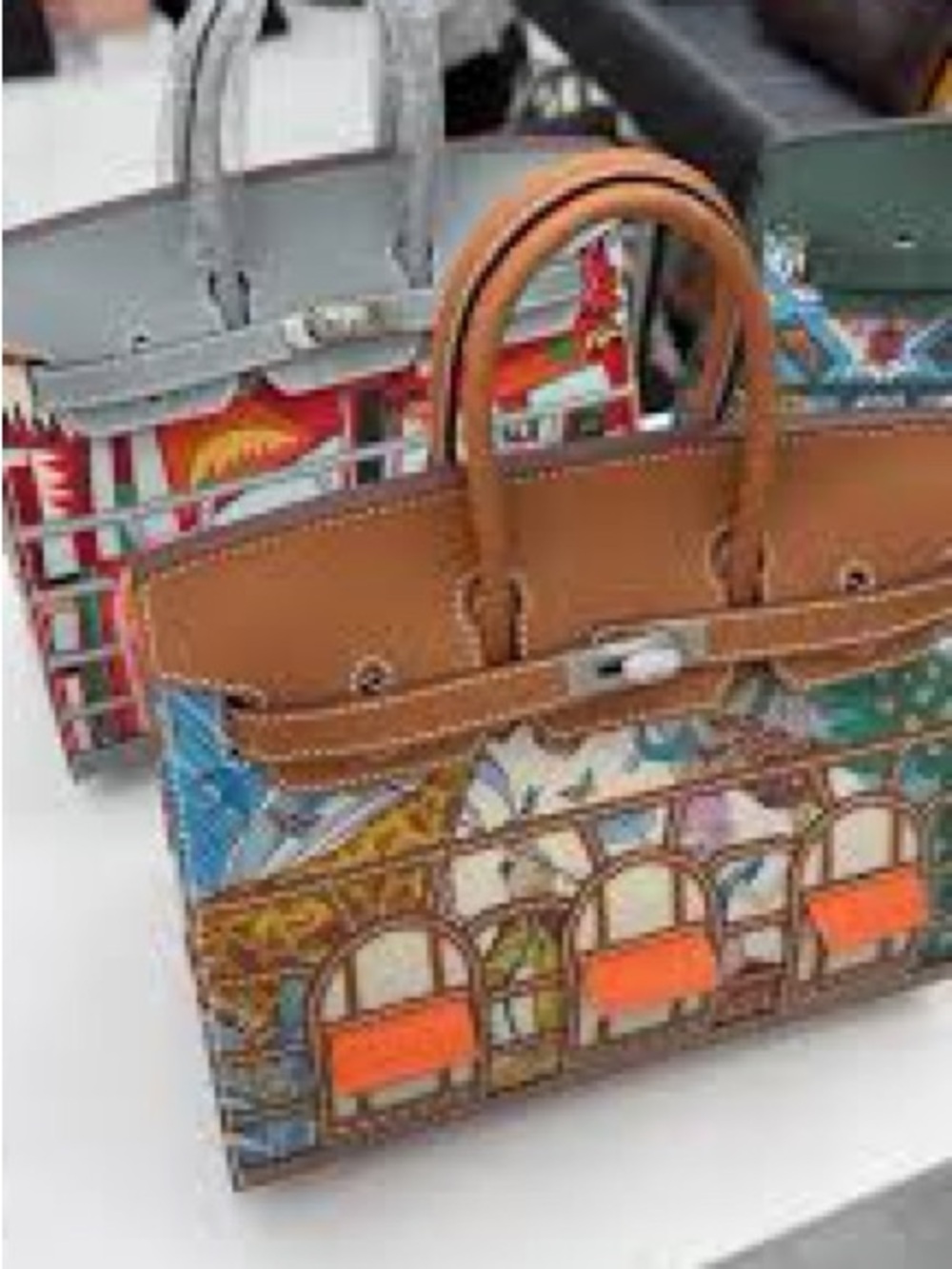 H Birkin Faubourg 20 flagship store Rue Saint-Honoré gold Tigre double sellier